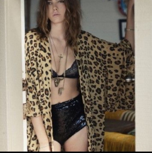 ISO Spell and the Gypsy Vintage - Picture 3 of 16